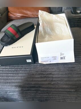 Gucci Black Slide Sandals with Red and Green Stripe